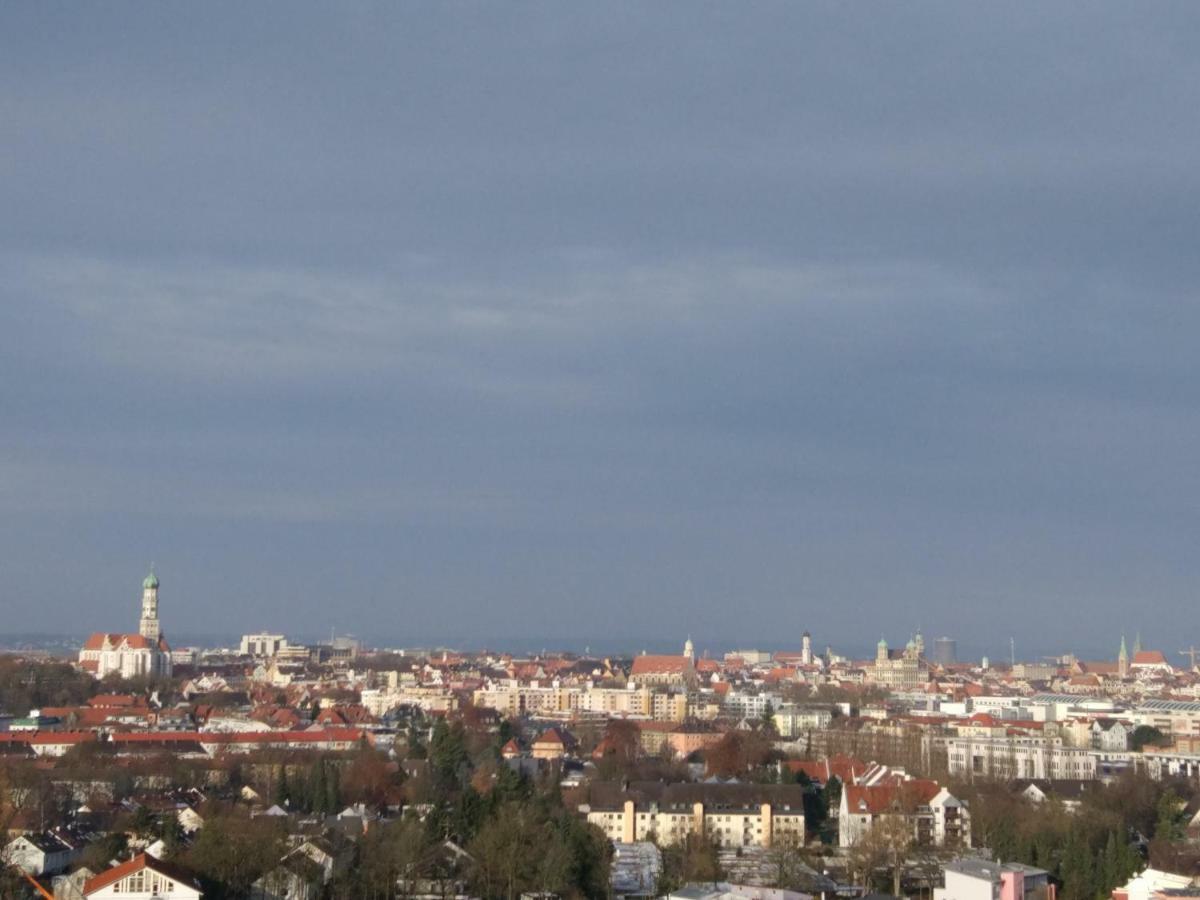 Hausburg Studio. View Apartment